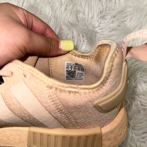 adidas Women's NMD R1 Shoes - Picture 7 of 9